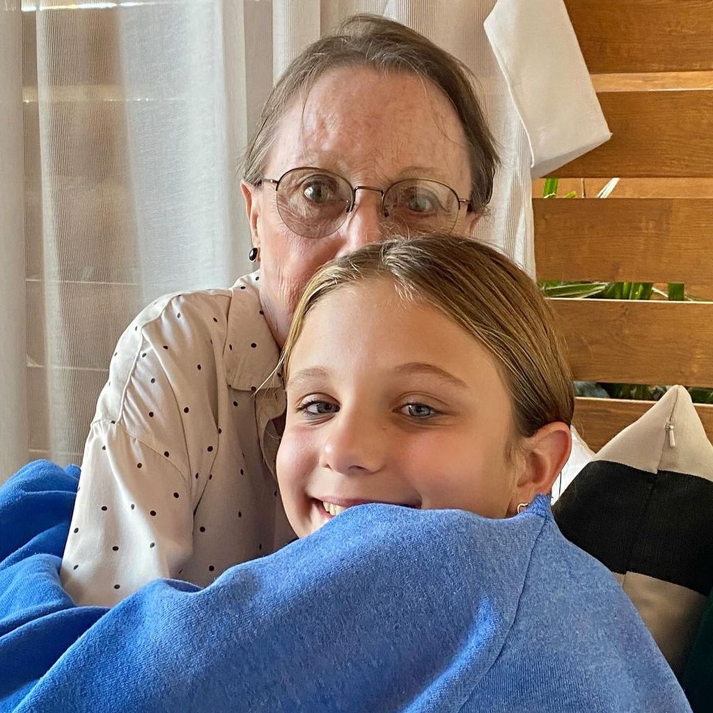 Bernadette mit ihrer Enkeltochter Bryn