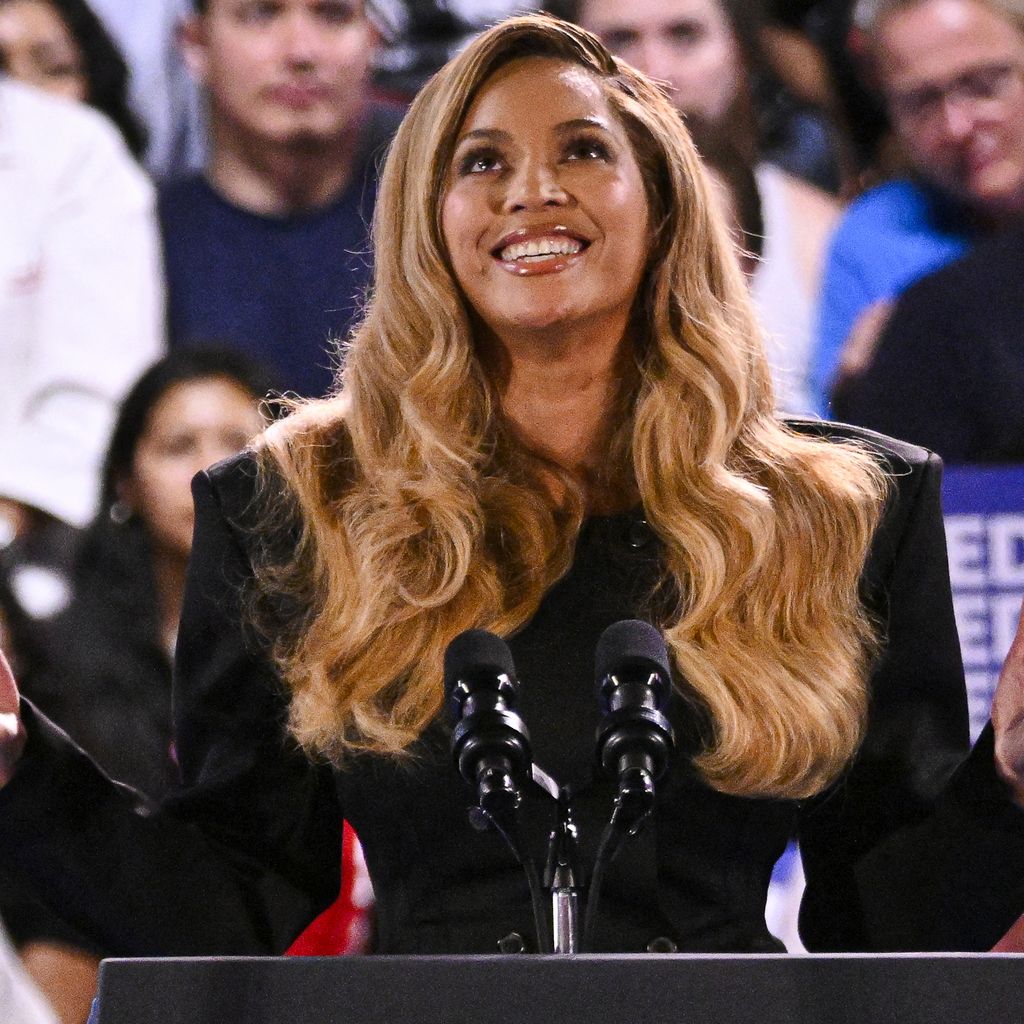 Beyoncé bei einer Wahlkampfkundgebung für Kamala Harris in Houston