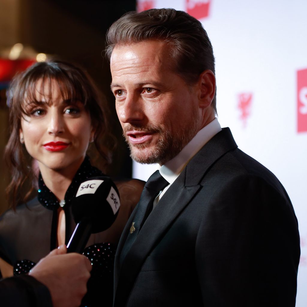 Bianca Wallace und Ioan Gruffudd im November 2022