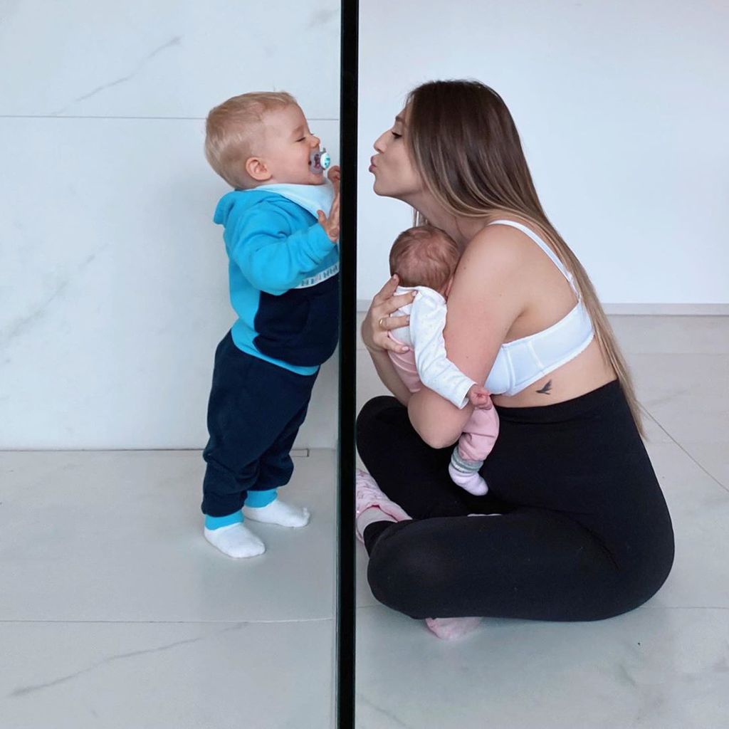 Bibi Claßen mit ihren Kindern Lio und Emily