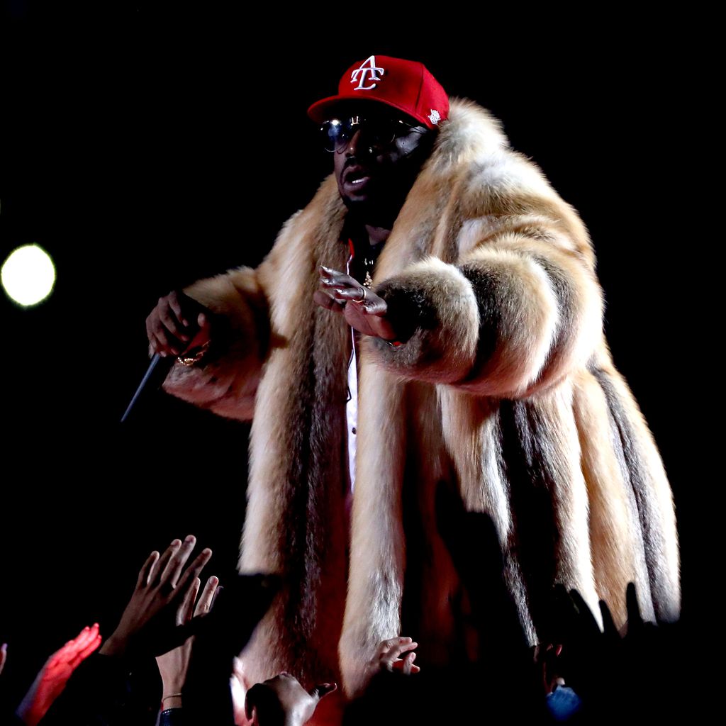 Big Boi bei seinem Auftritt während der Halbzeit des Super Bowls