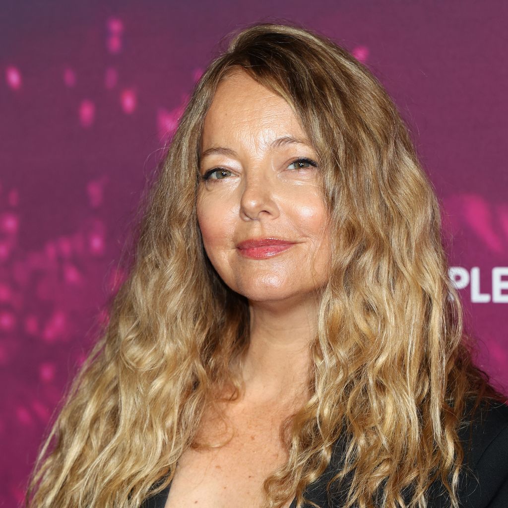 Bijou Phillips bei der Weltpremiere von "Infinite Icon: A Visual Memoir" im AMC The Grove 14 in Los Angeles