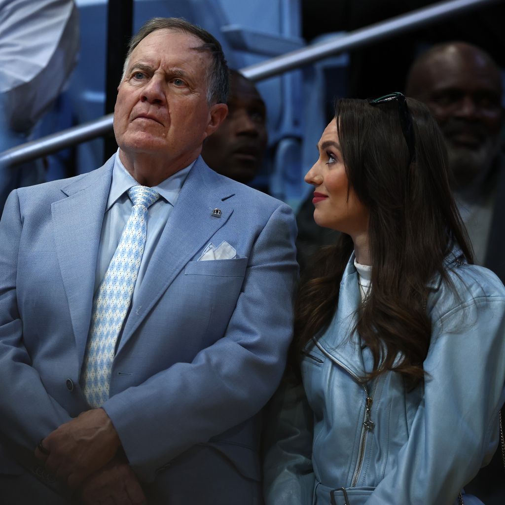 Bill Belichick und Jordon Hudson, März 2025