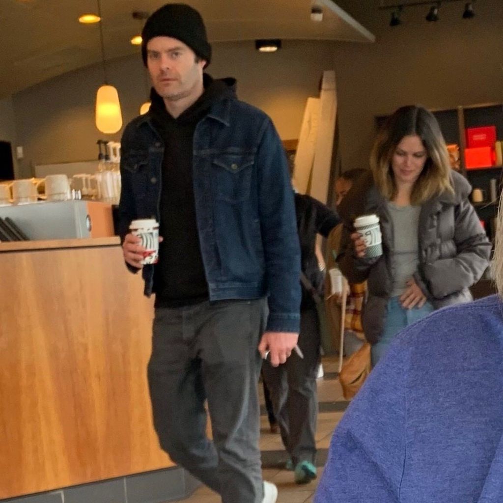 Bill Hader und Rachel Bilson in einem Café in Tulsa