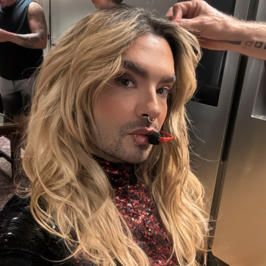 Bill Kaulitz, Sänger