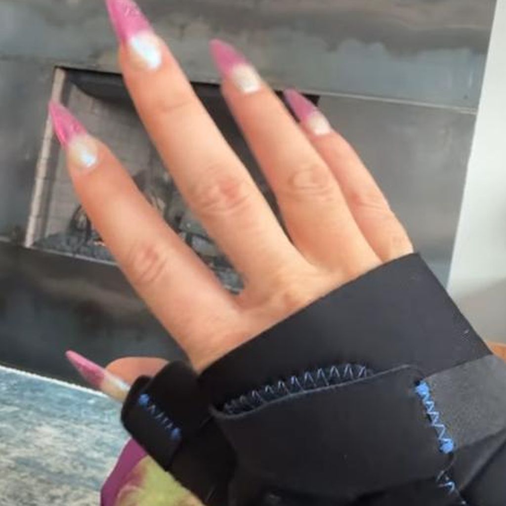 Bill Kaulitz' verletzte Hand