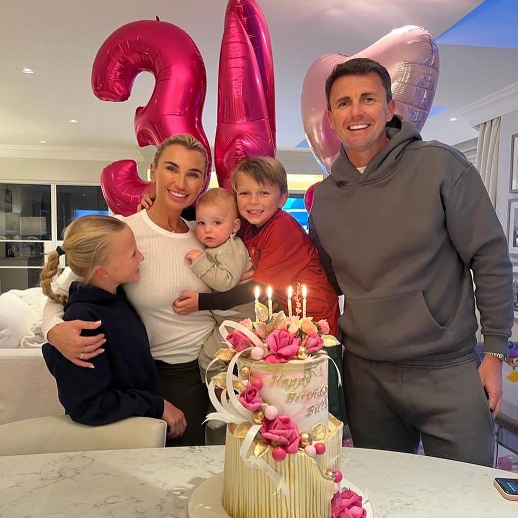 Reality-TV-Star Billie Faiers und ihre Familie