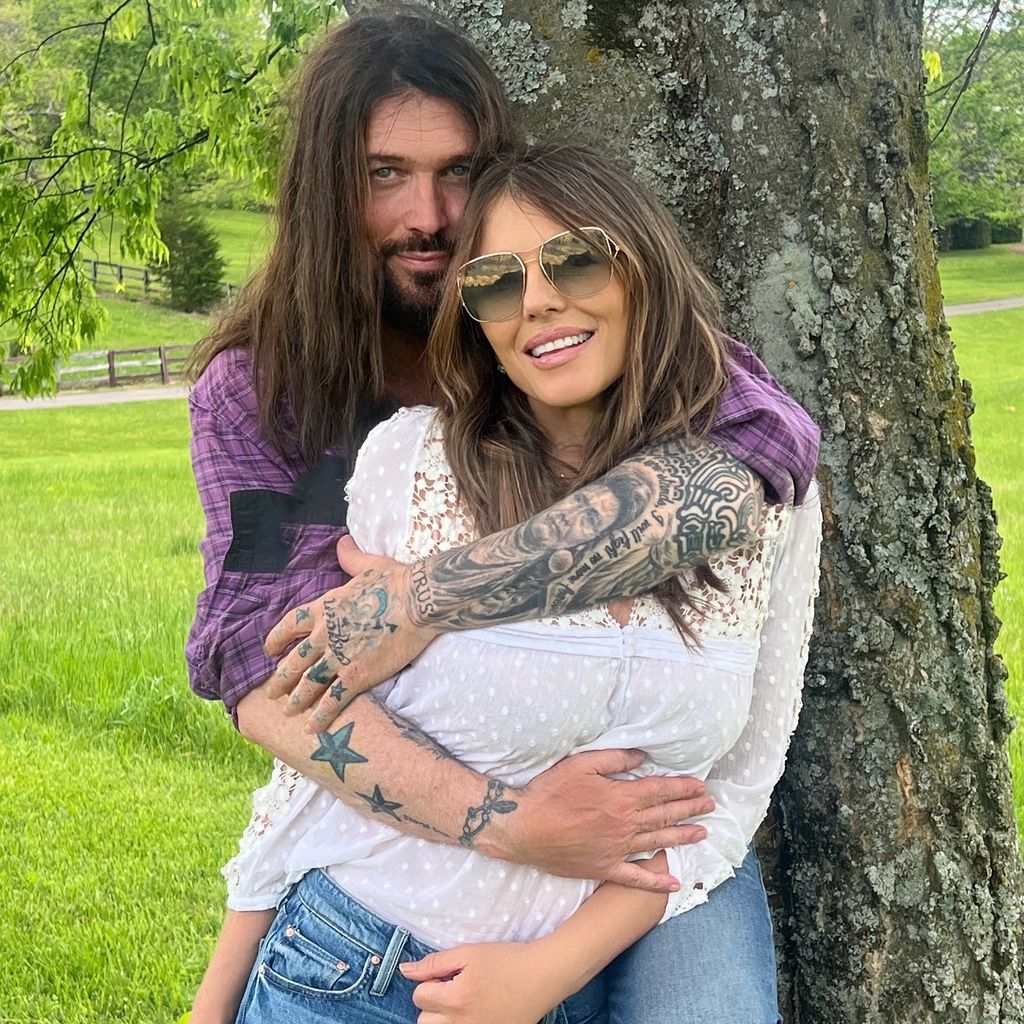 Billy Ray Cyrus und Elizabeth Hurley, April 2025