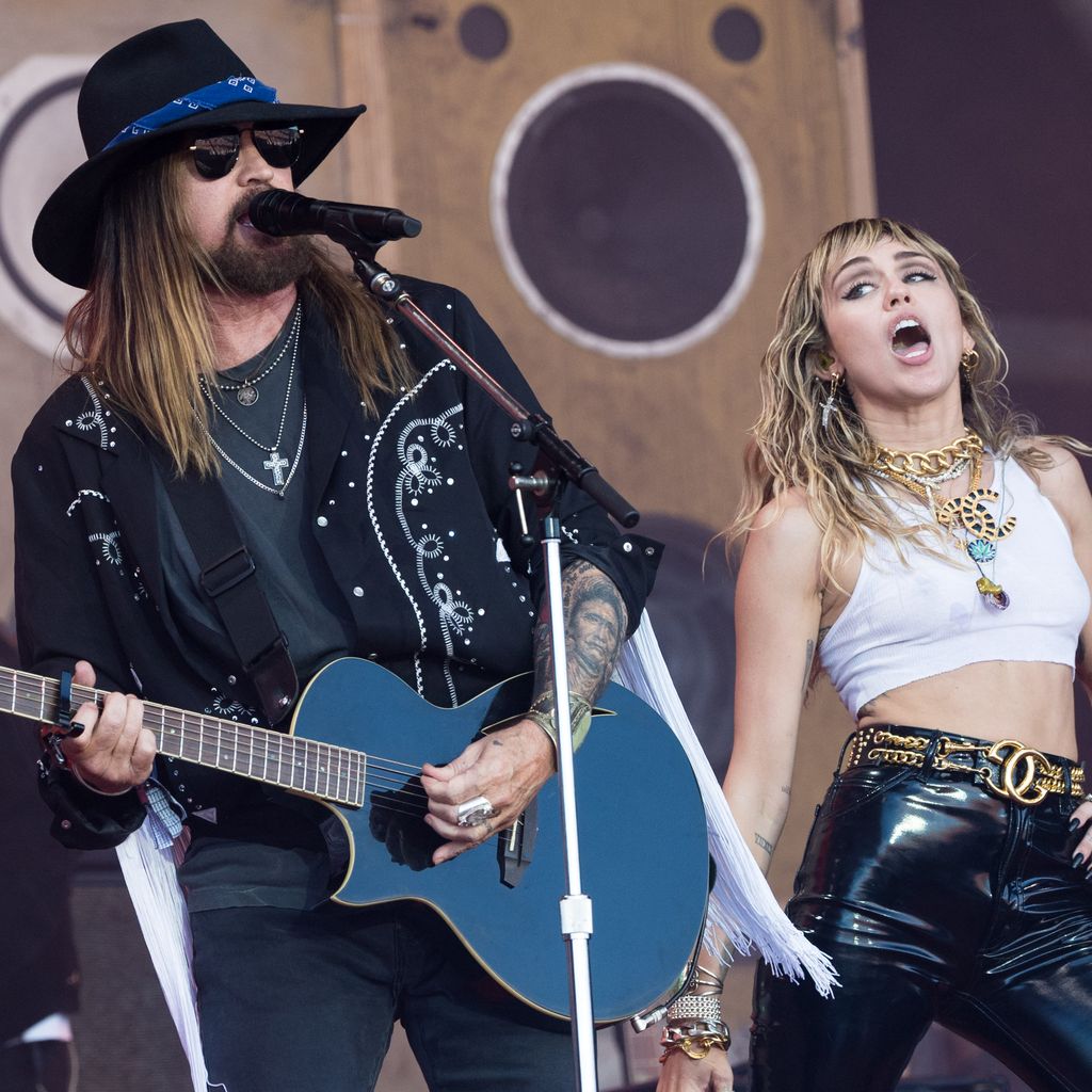 Billy Ray Cyrus und Miley Cyrus, Sänger
