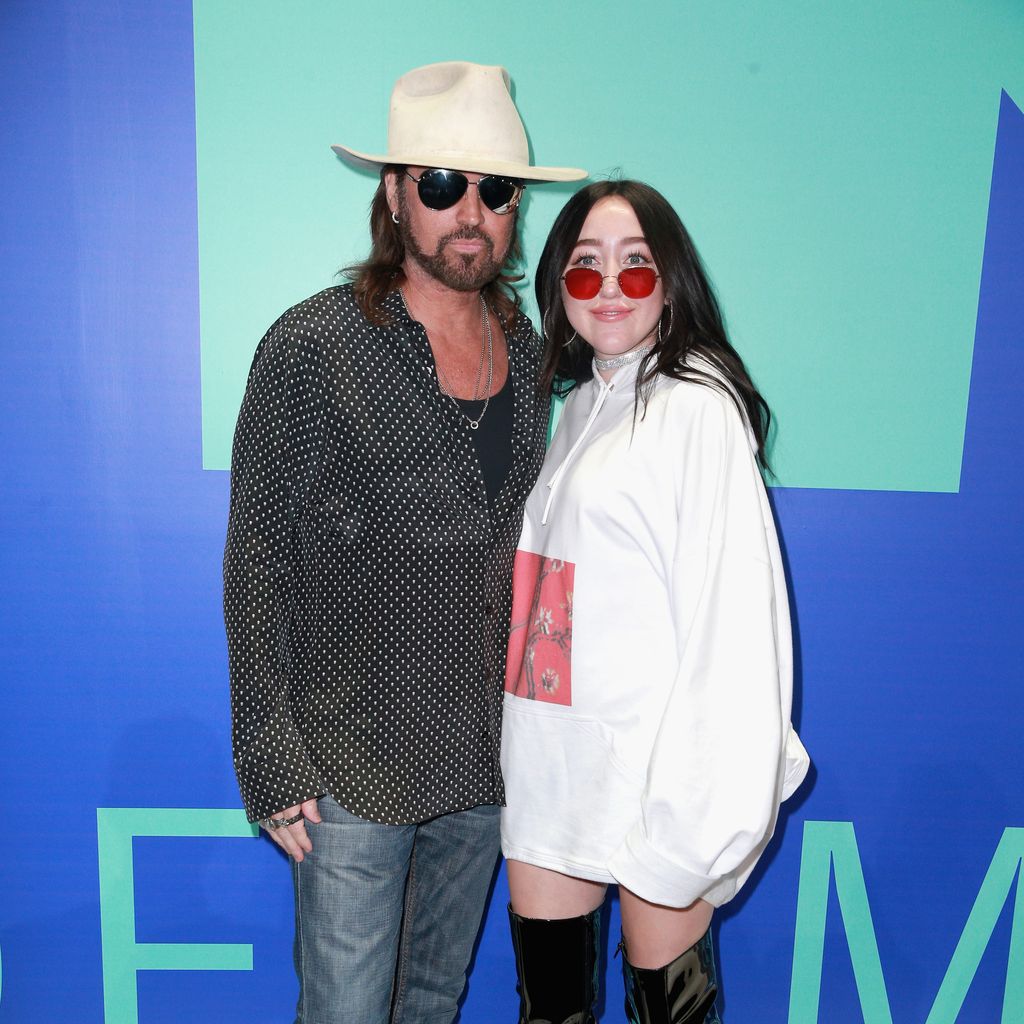 Billy Ray Cyrus mit seiner Tochter Noah im August 2017
