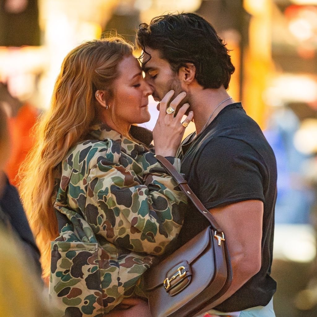 Blake Lively und Justin Baldoni am "It Ends With Us"-Set