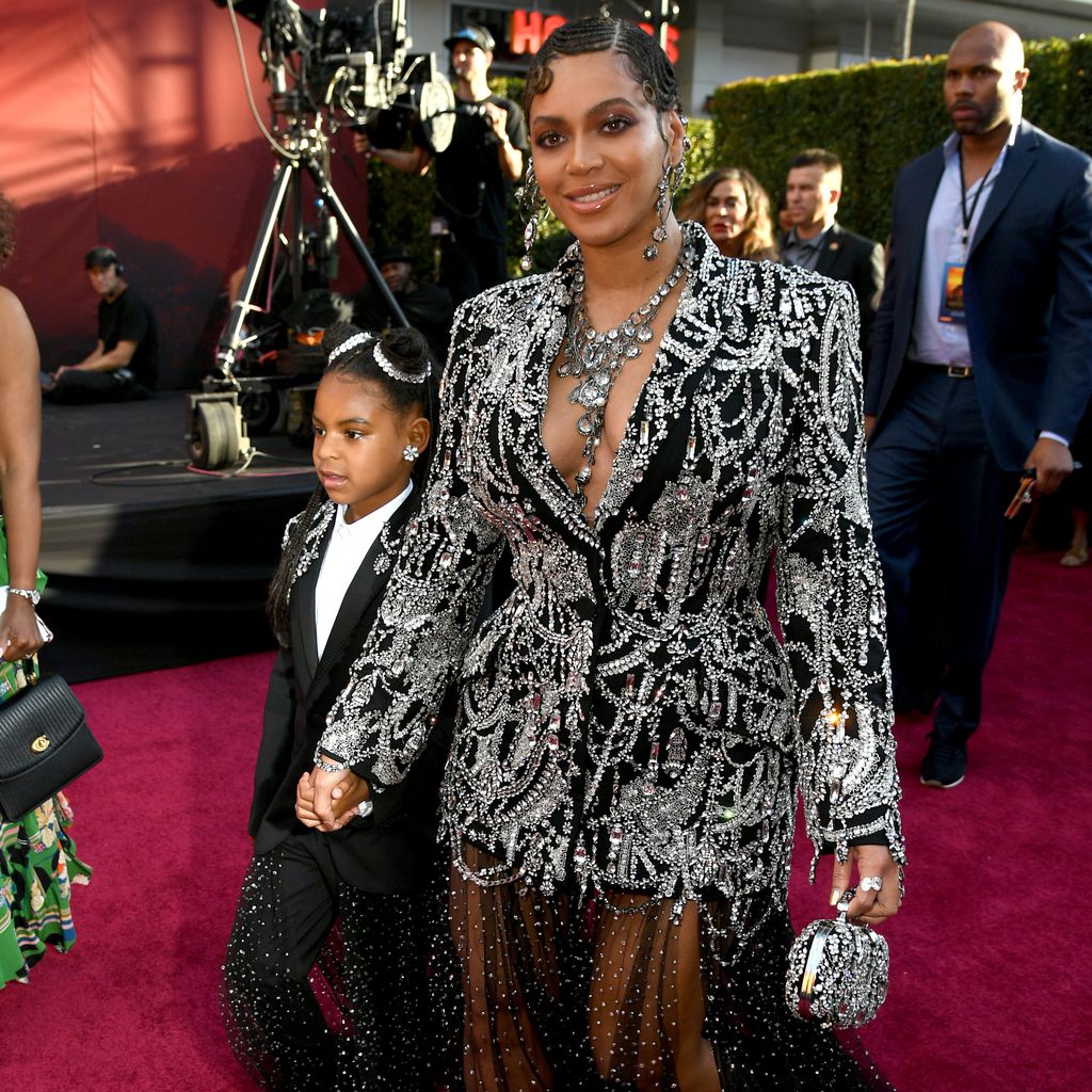 Blue Ivy Carter und Beyoncé bei der "König der Löwen"-Premiere 2019