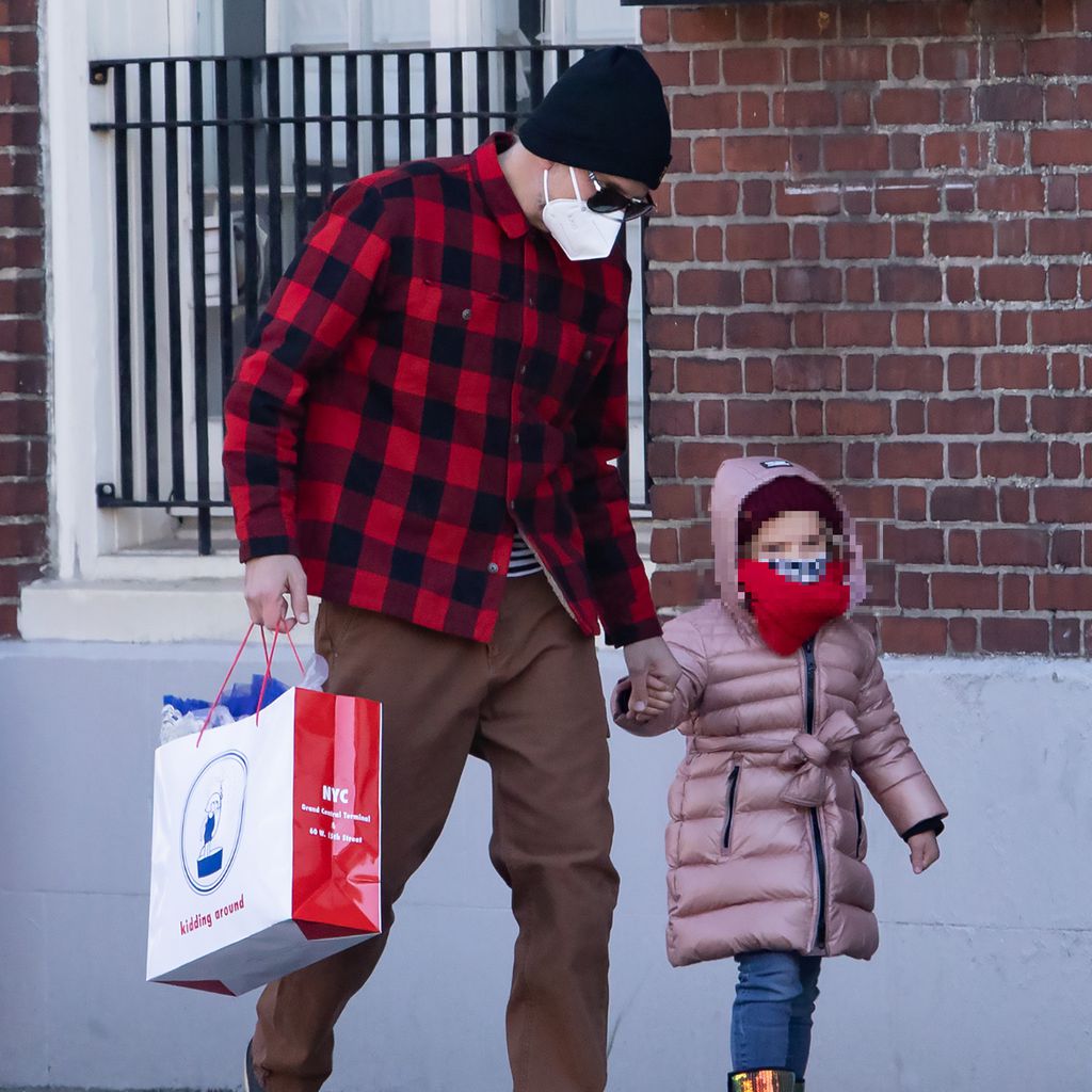 Bradley Cooper und seine Tochter Lea, Februar 2021