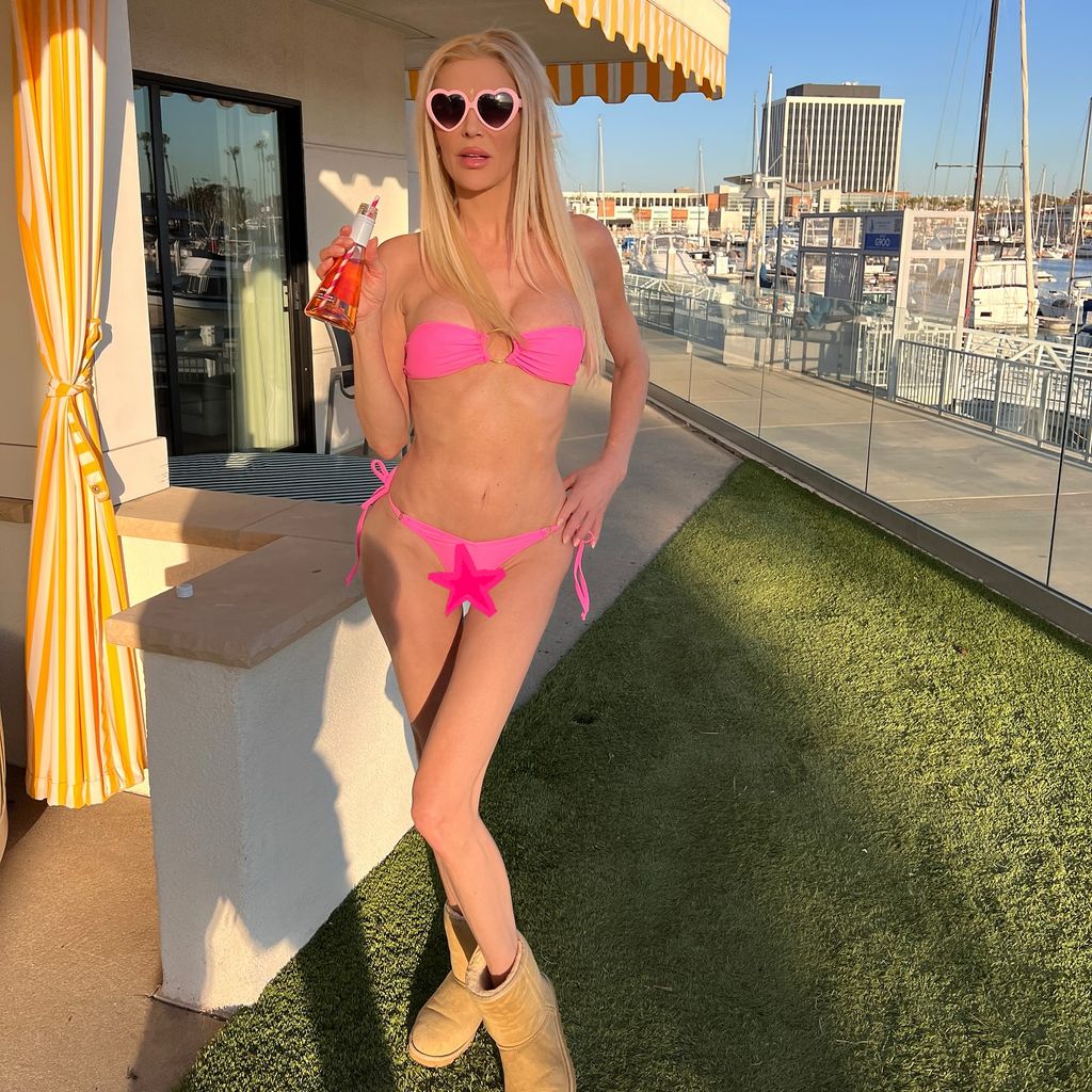 Brandi Glanville, Januar 2025