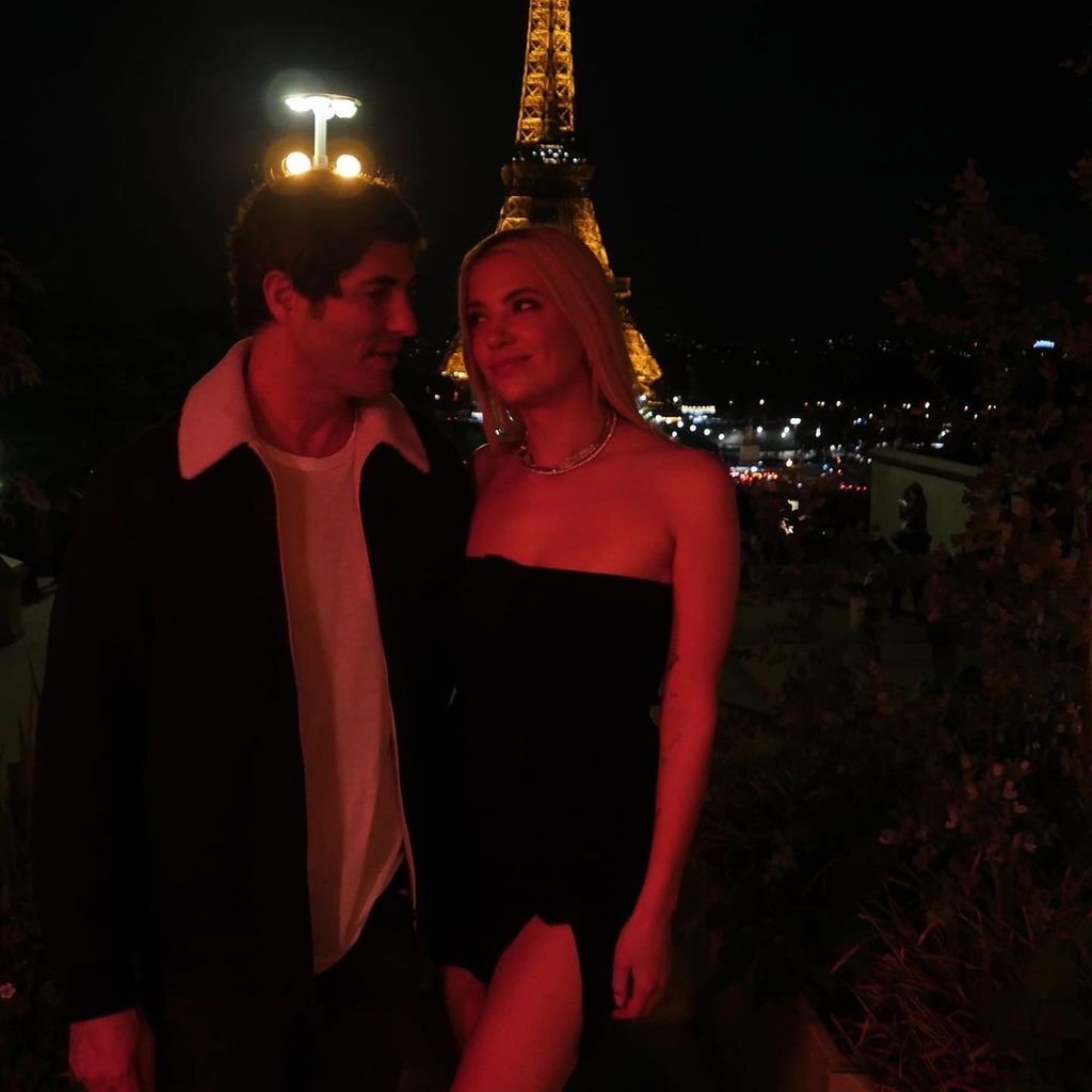 Brandon Davis und Ashley Benson