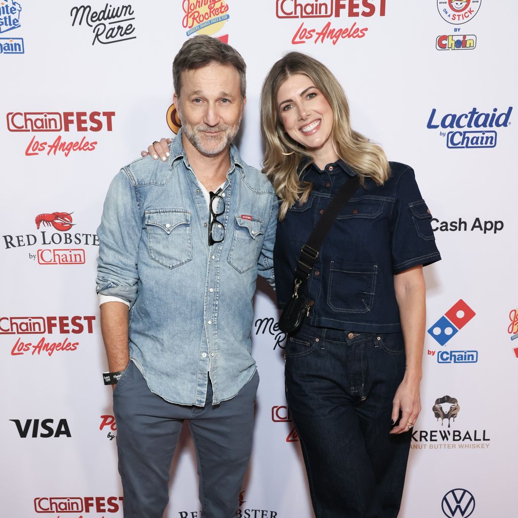 Breckin Meyer und Kelly Rizzo, Oktober 2024