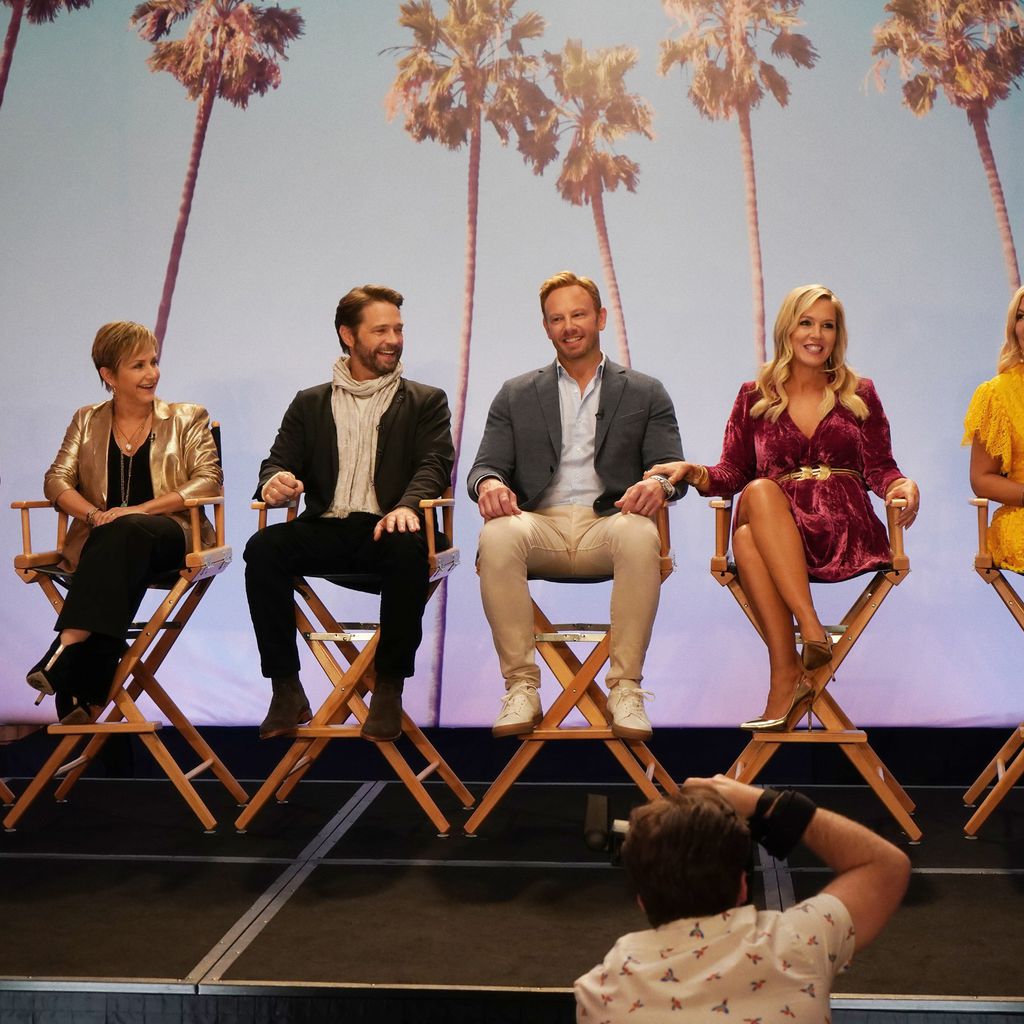 Brian Austin Green, Gabrielle Carteris, Jason Priestley, Ian Ziering, Jennie Garth, Tori Spelling