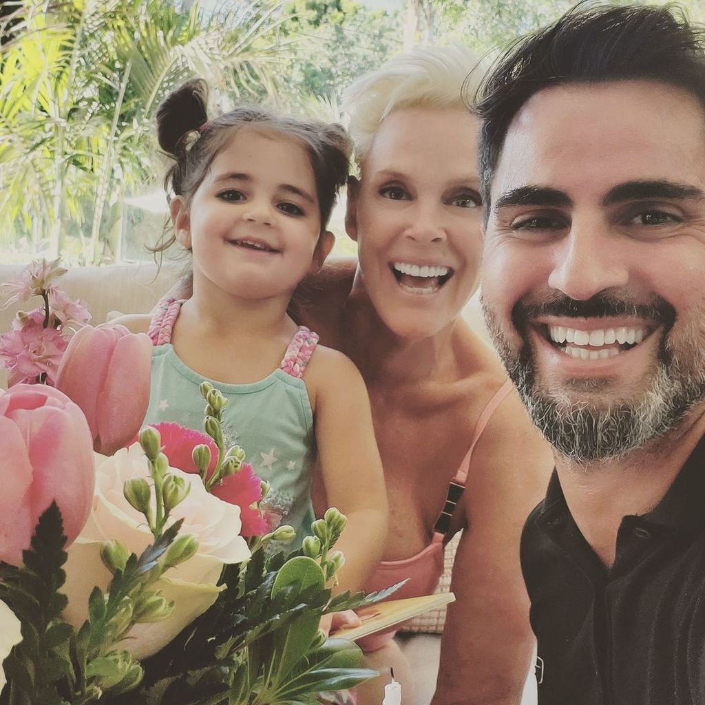 Brigitte Nielsen mit ihrer Tochter Frida und ihrem Mann Mattia Dessi