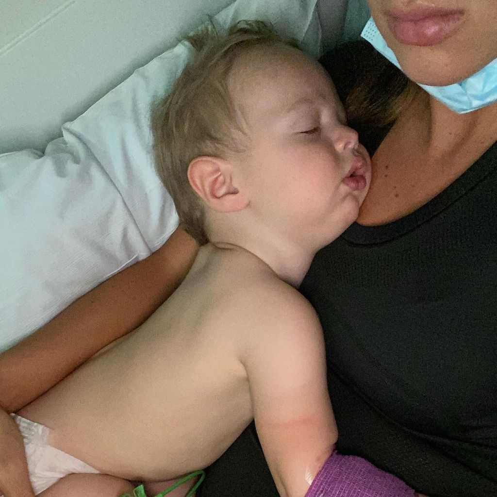 Brittny Ward und ihr Sohn Hendrix im November 2020 in Los Angeles