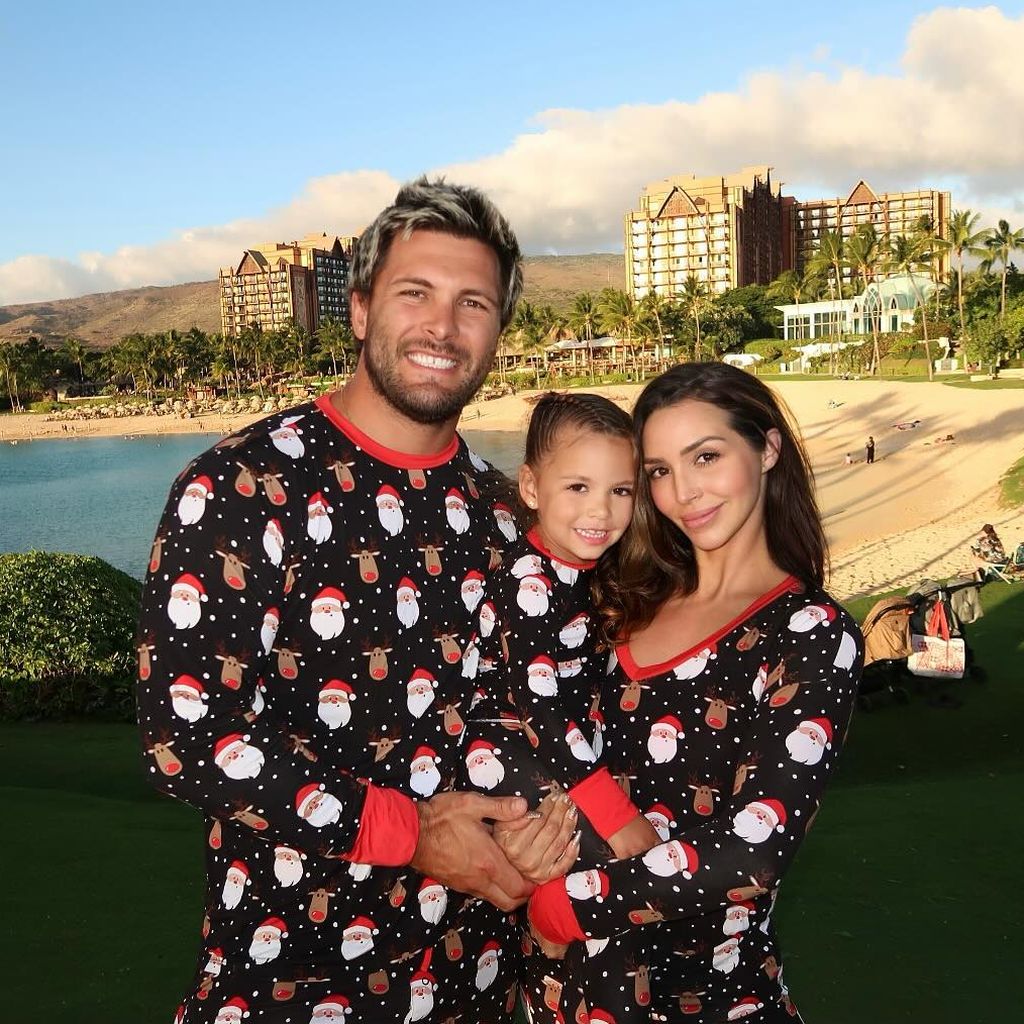 Brock Davies und Scheana Shay mit ihrer Tochter Summer Moon, Dezember 2024