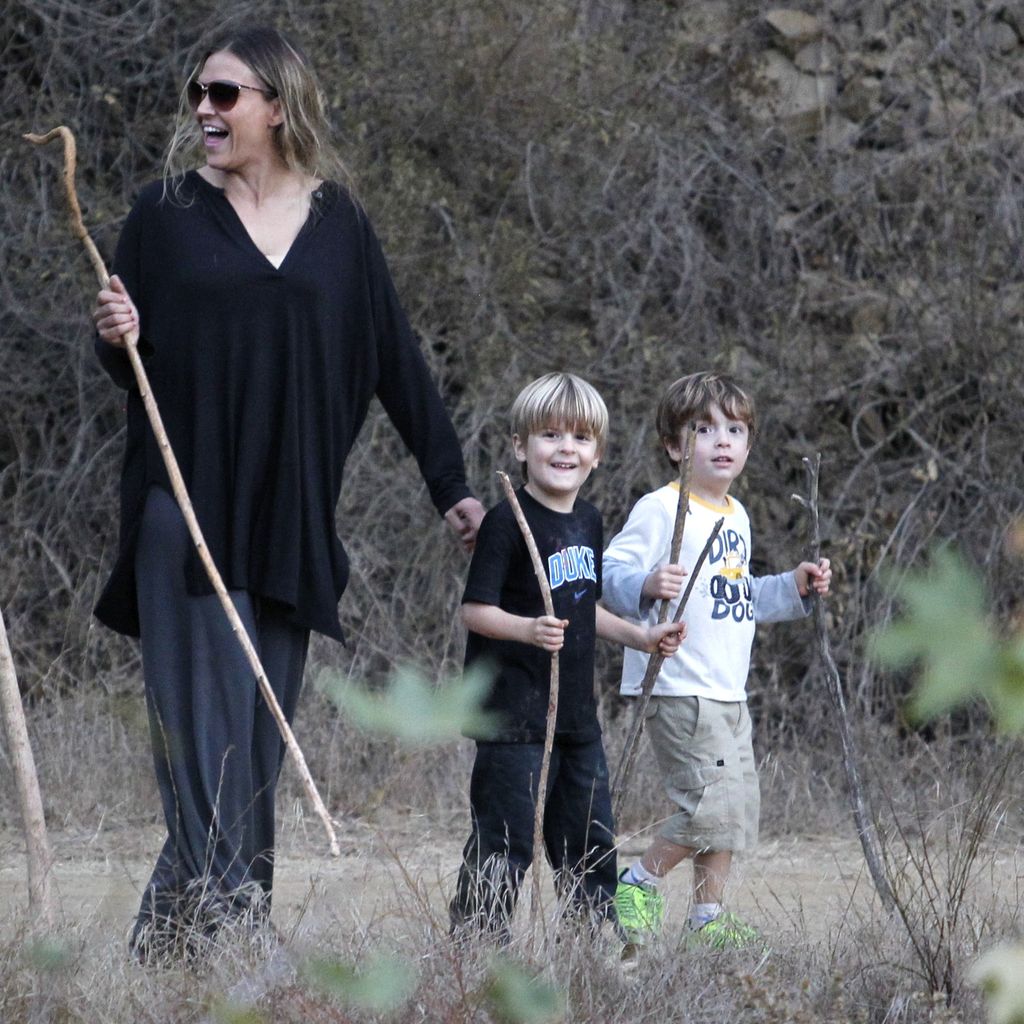 Brooke Mueller mit ihren Söhnen Bob und Max