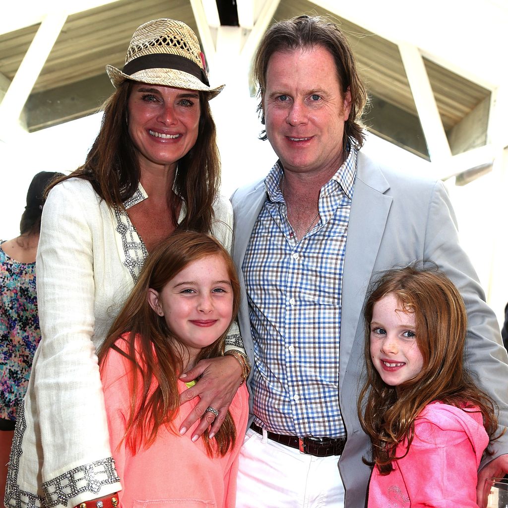 Brooke Shields, Chris Henchy die Töchter Rowan und Grier Henchy im Jahr 2013