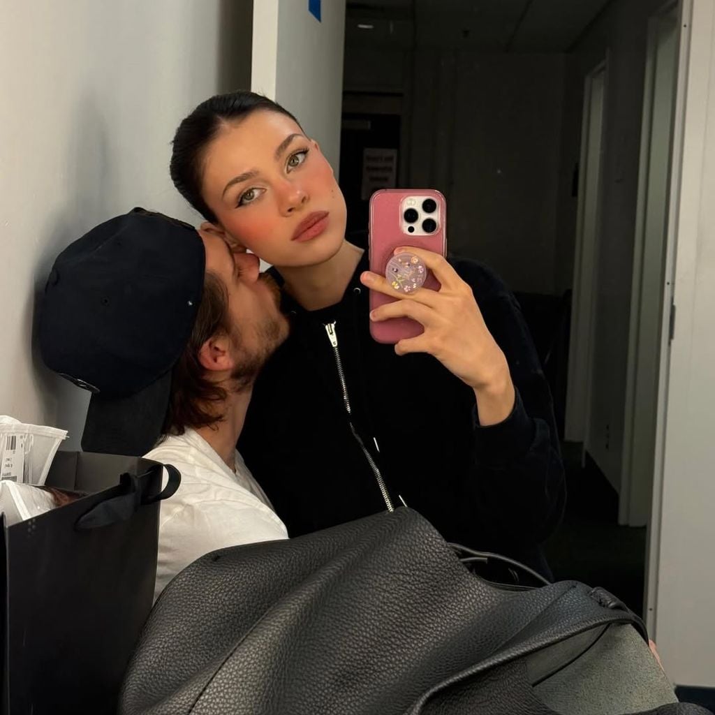 Brooklyn Beckham und seine Frau Nicola Peltz zeigen sich verliebt.