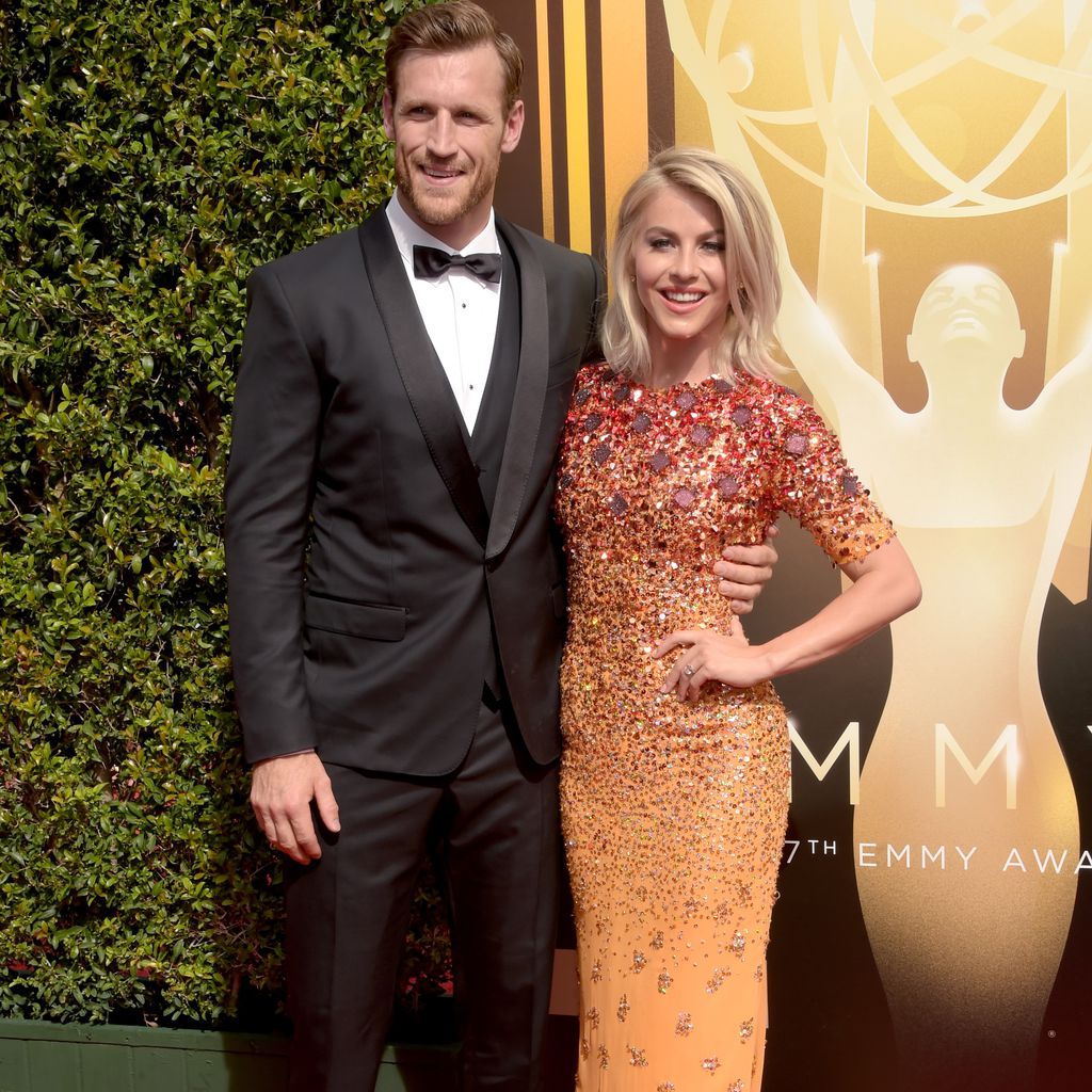 Brooks Laich und Julianne Hough bei den Emmy Awards