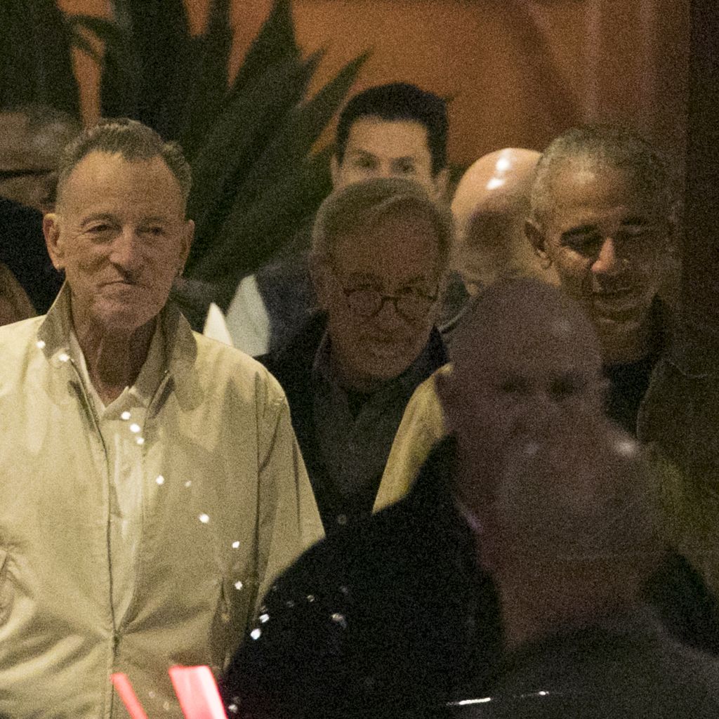 Bruce Springsteen, Steven Spielberg und Barack Obama beim gemeinsamen Dinner in Barcelona