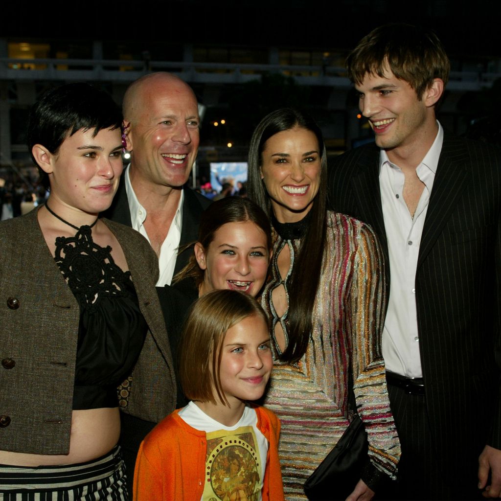 Bruce Willis und Demi Moore mit ihren Kids Rumer, Scout und Tallulah sowie Ashton Kutcher, Juni 2003