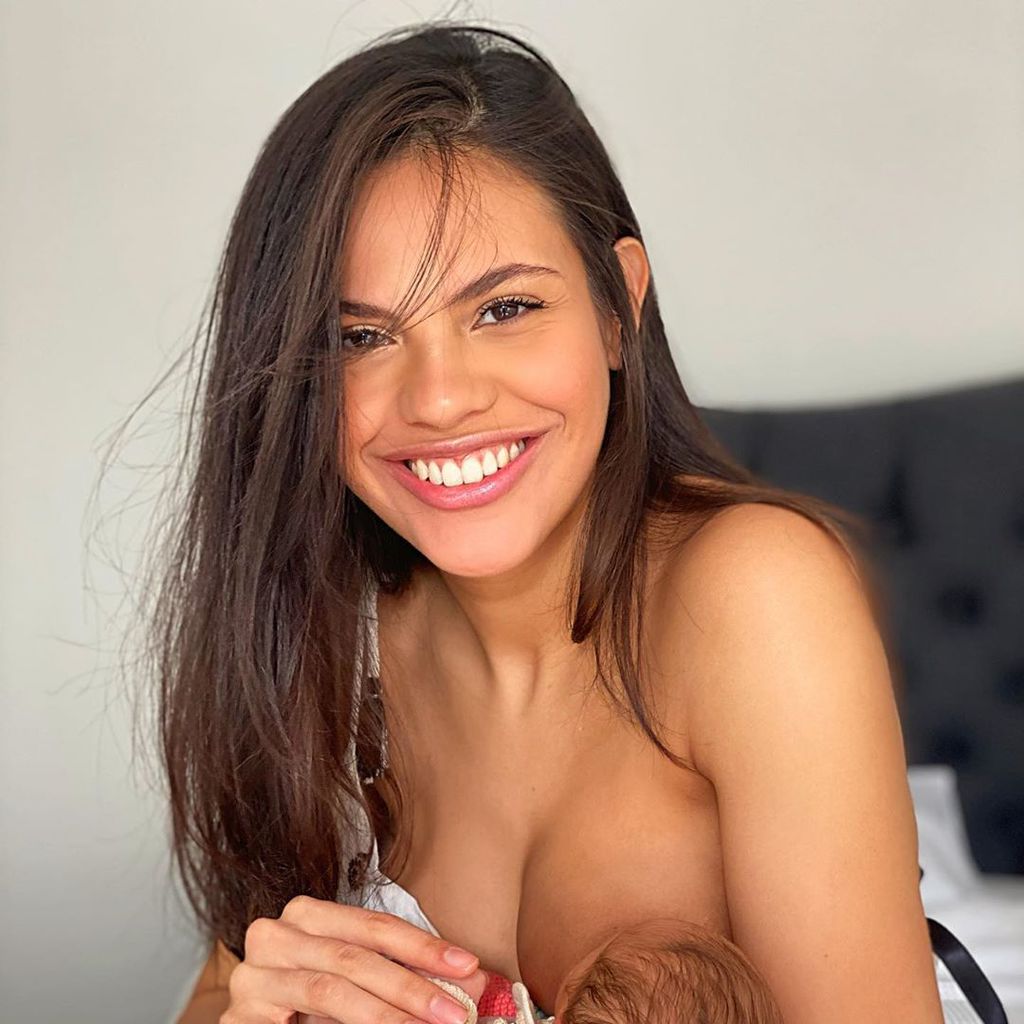 Bruna Rodrigues und ihre Tochter Violetta im März 2020 in Frankfurt