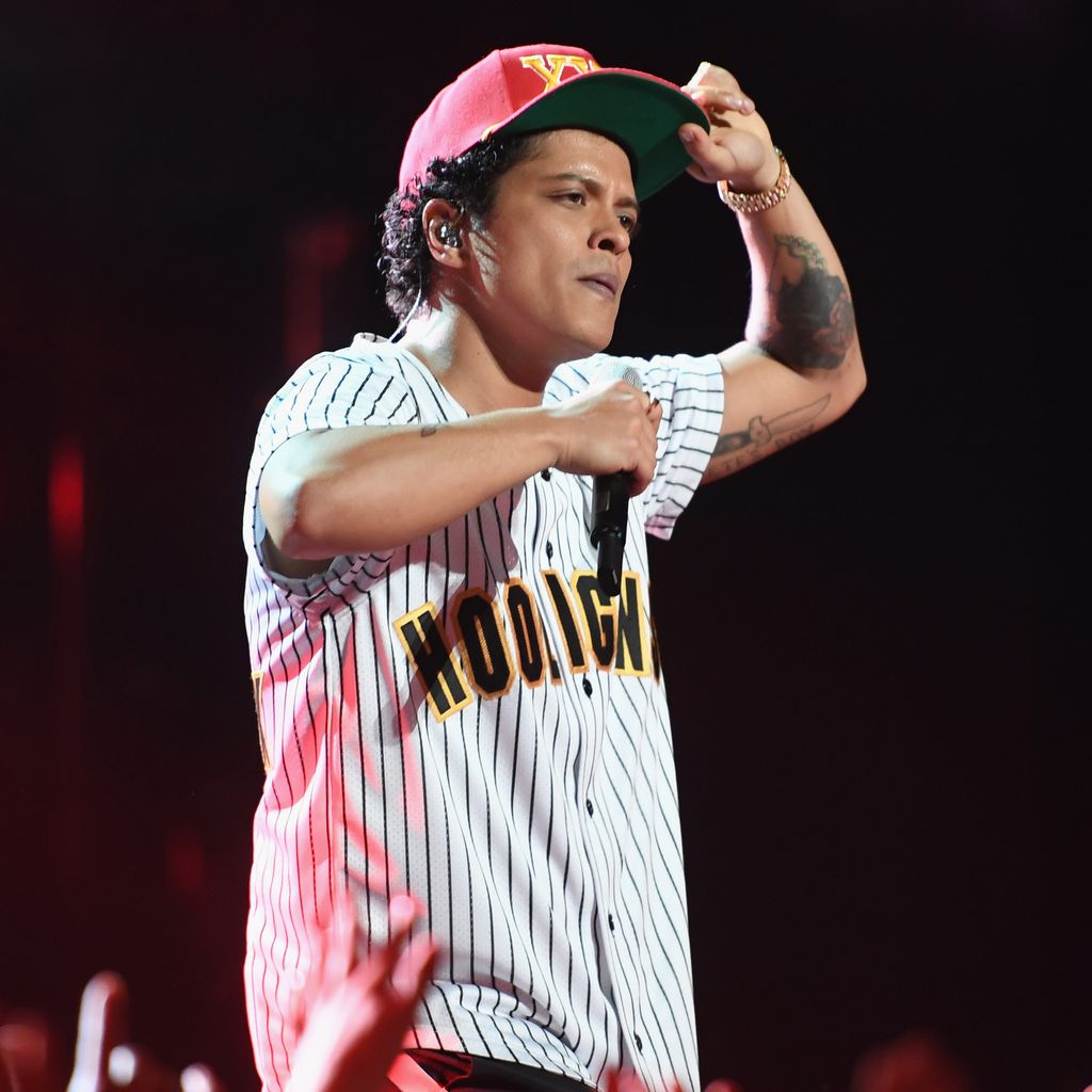 Bruno Mars bei den BET Awards 2017