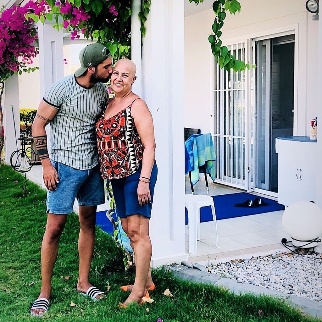 "Love Island"-Star Bucci Yok mit seiner Mutter