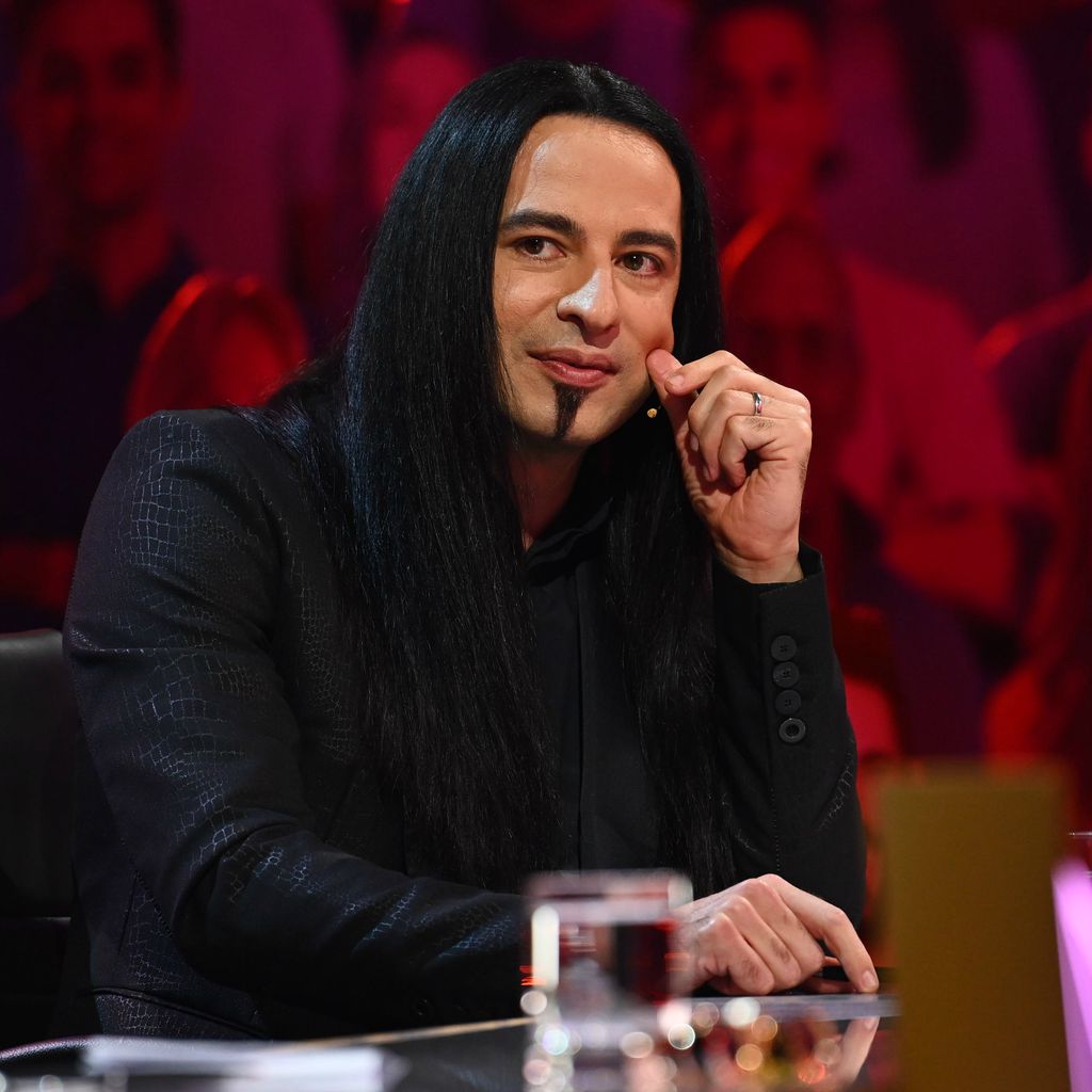 Bülent Ceylan im "The Masked Singer"-Rateteam