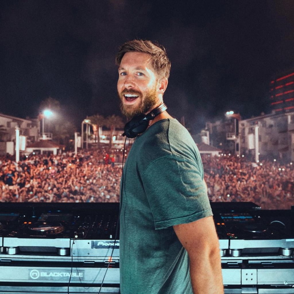 Calvin Harris als DJ bei einem Festival in Ibiza, 2023
