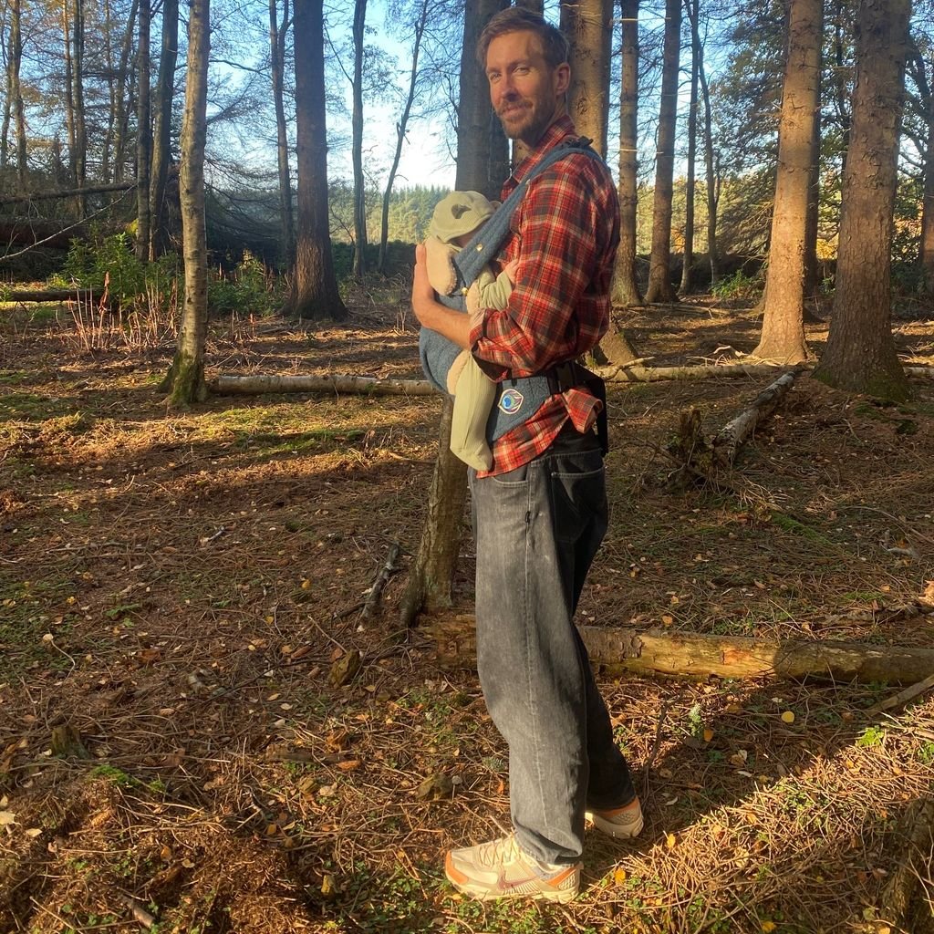 Calvin Harris und Baby Micah, November 2025