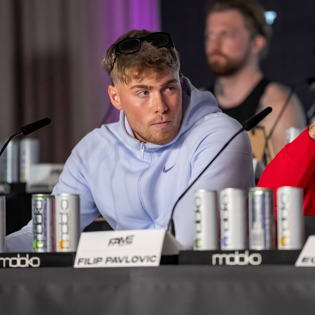 Calvin Steiner bei der Pressekonferenz zu Fame Fighting 2025