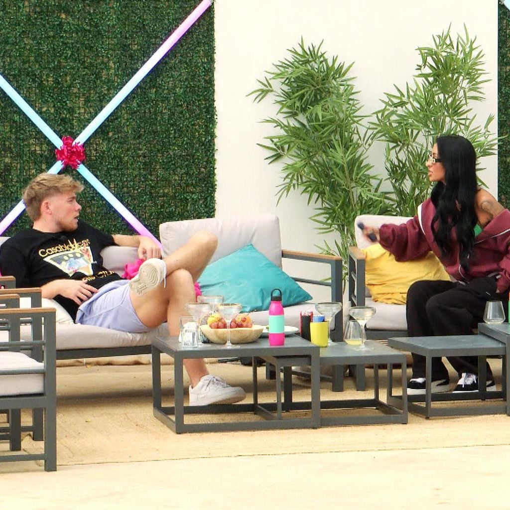 Calvin Steiner, Joanna Lamprianidou und Christin Pawlowski in "Match My Ex"