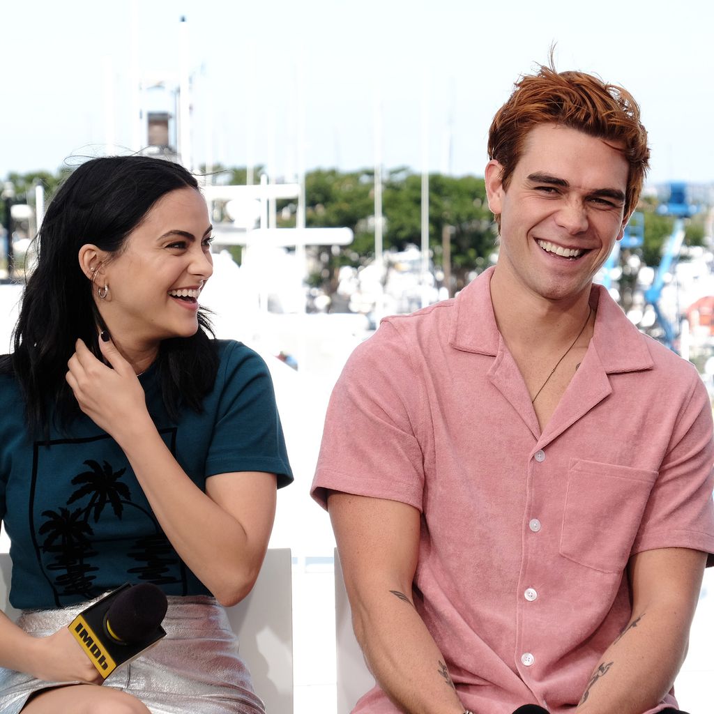 Camila Mendes und KJ Apa bei der Comic-Con in San Diego