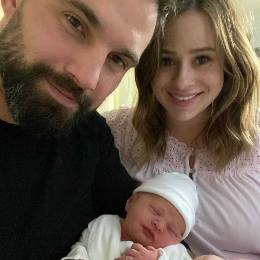 Camilla Thurlow, Jamie Jewitt und ihre Tochter Nell im Oktober 2020