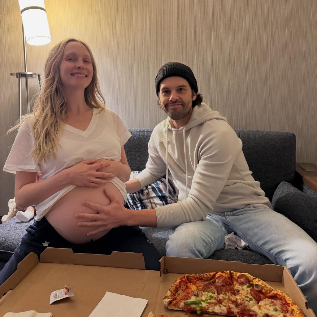 Candice King und ihr Mann Steven Krueger, Februar 2026