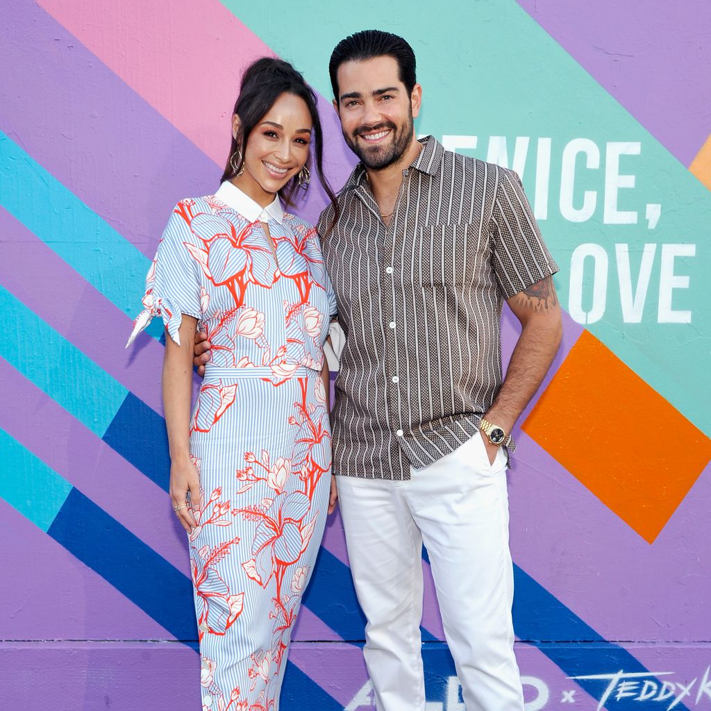 Cara Santana und Jesse Metcalfe auf einer Veranstaltung in Venice, Kalifornien
