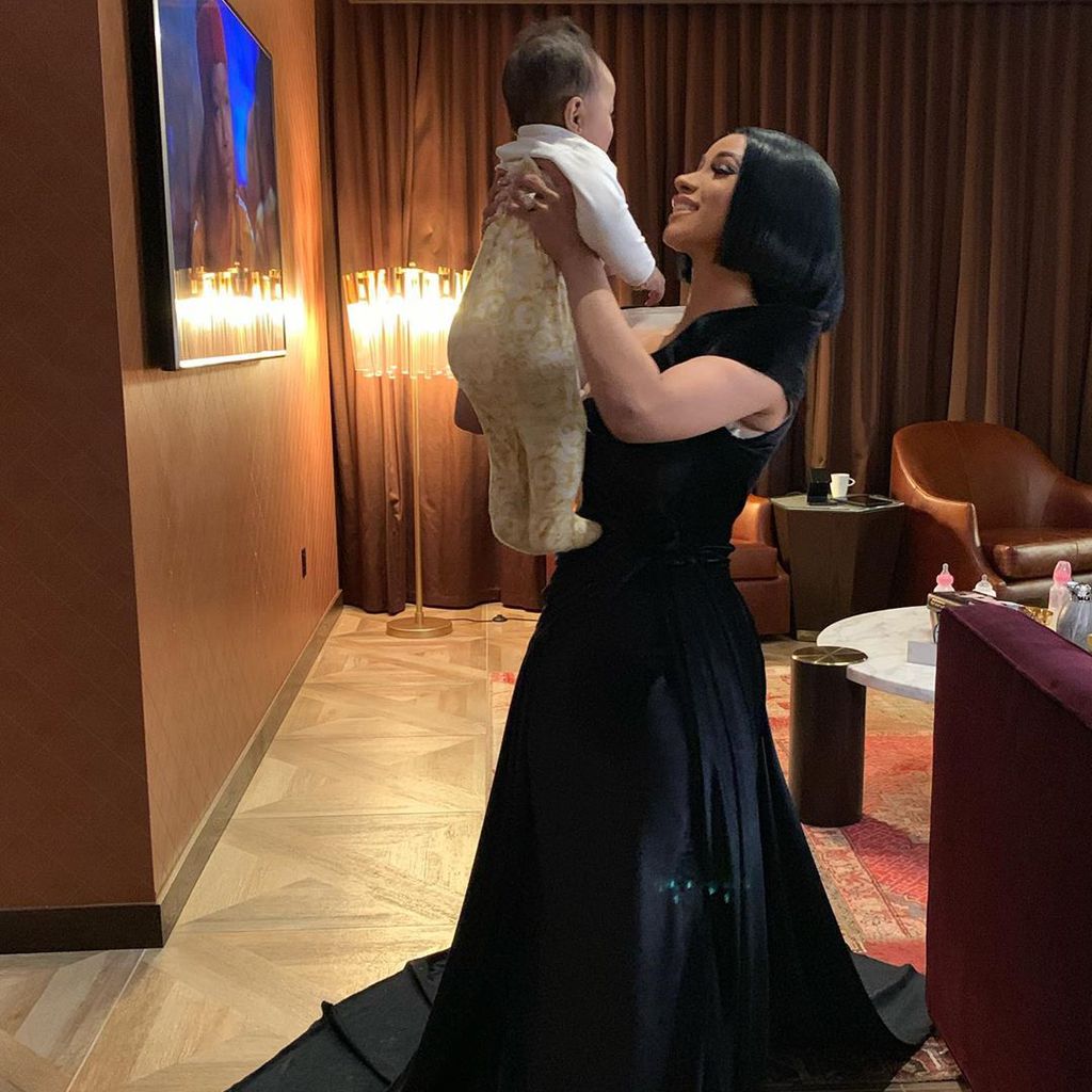 Rapperin Cardi B mit ihrer Tochter