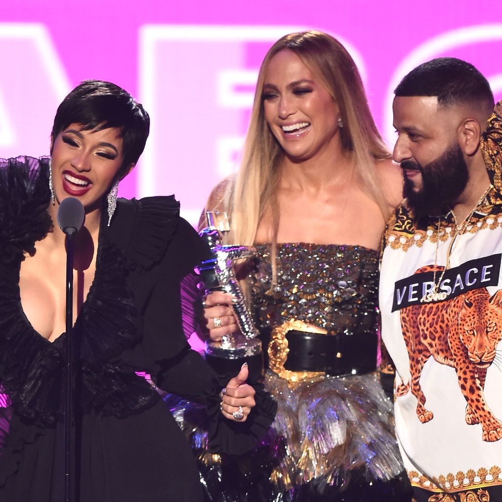 Cardi B, Jennifer Lopez und DJ Khaled bei den MTV Video Music Awards 2018
