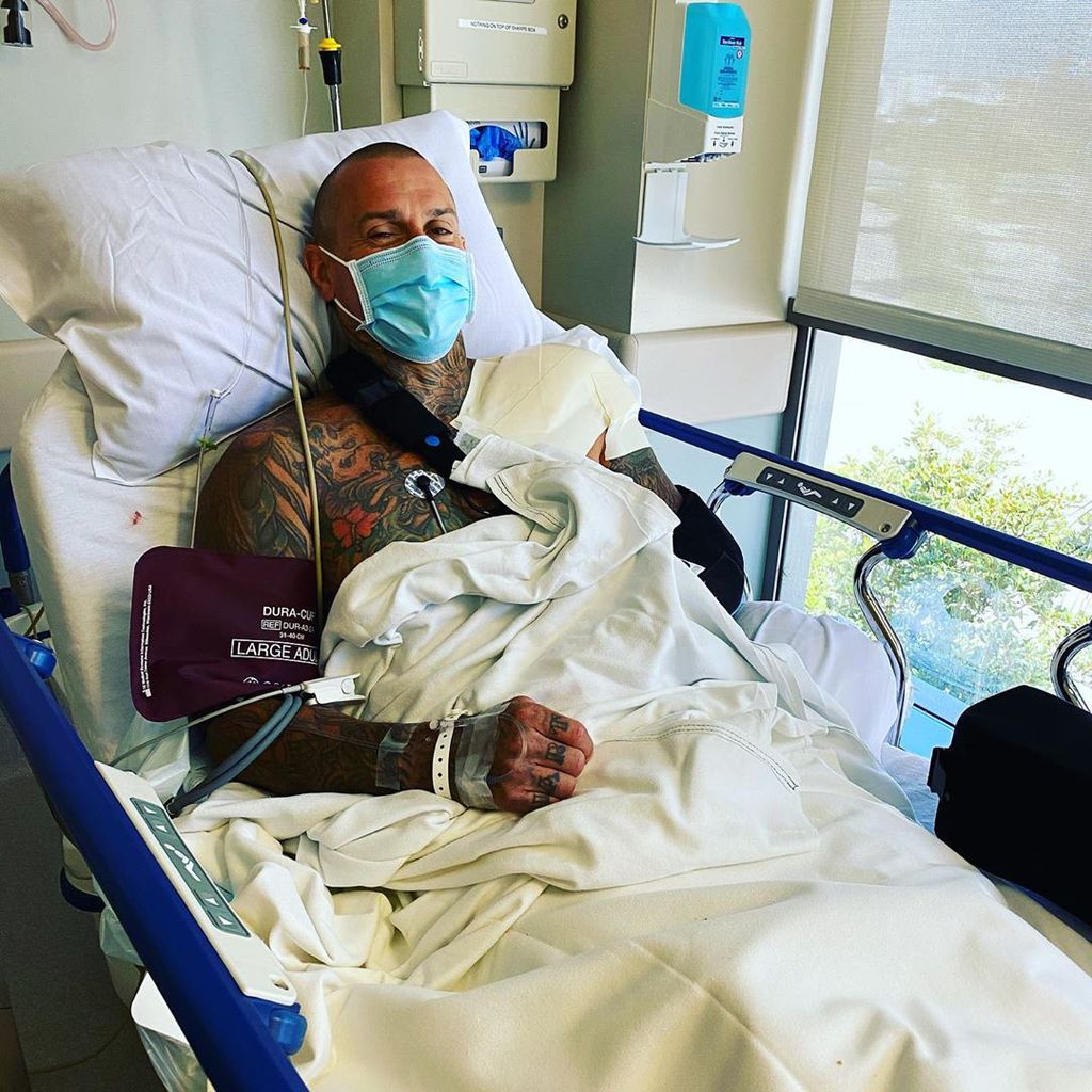 Carey Hart im Krankenhaus, August 2020