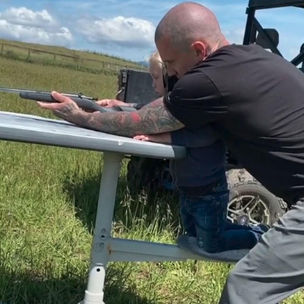 Carey Hart und Jameson im März 2020