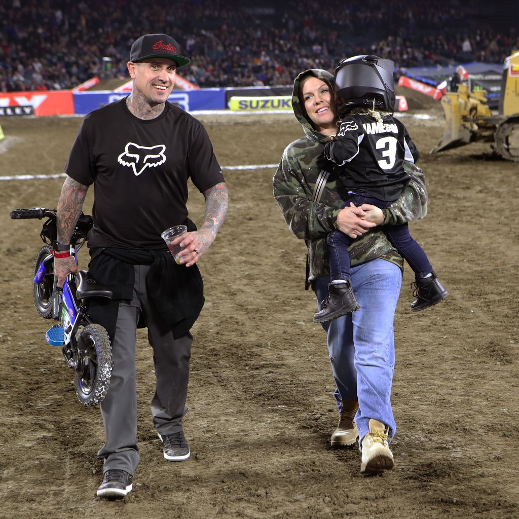 Carey Hart und Pink mit ihrem Sohn Jameson Moon