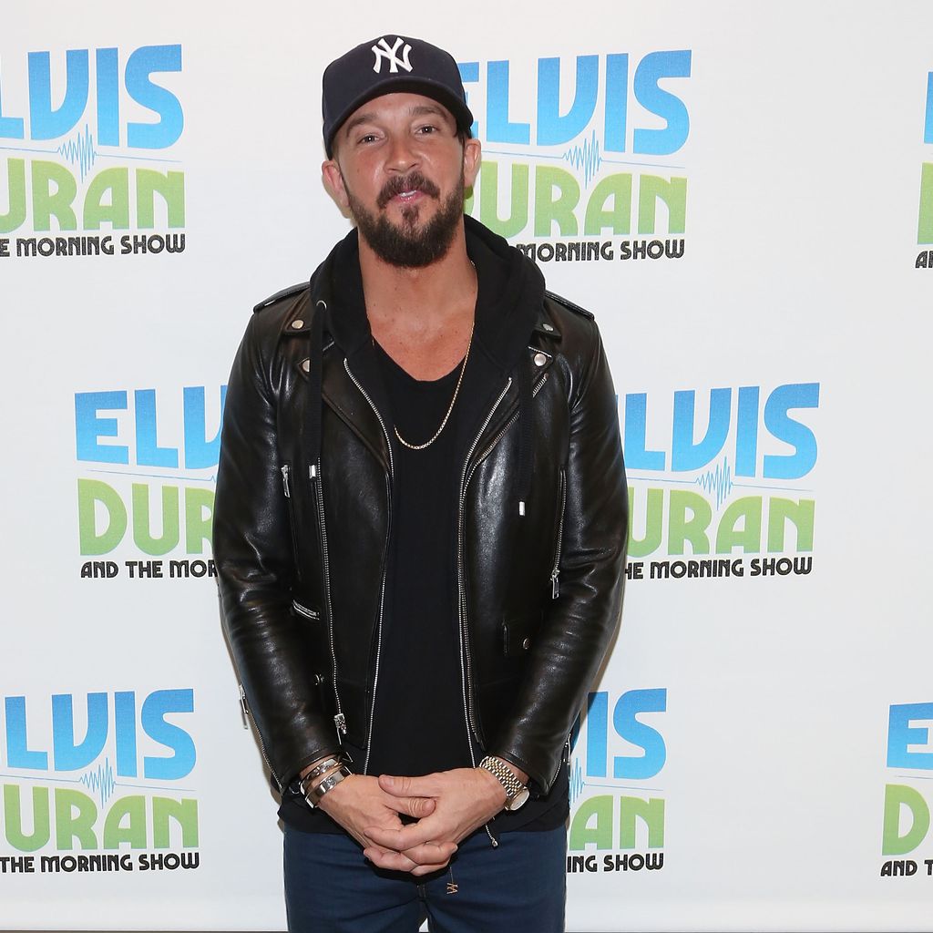 Carl Lentz, Pastor