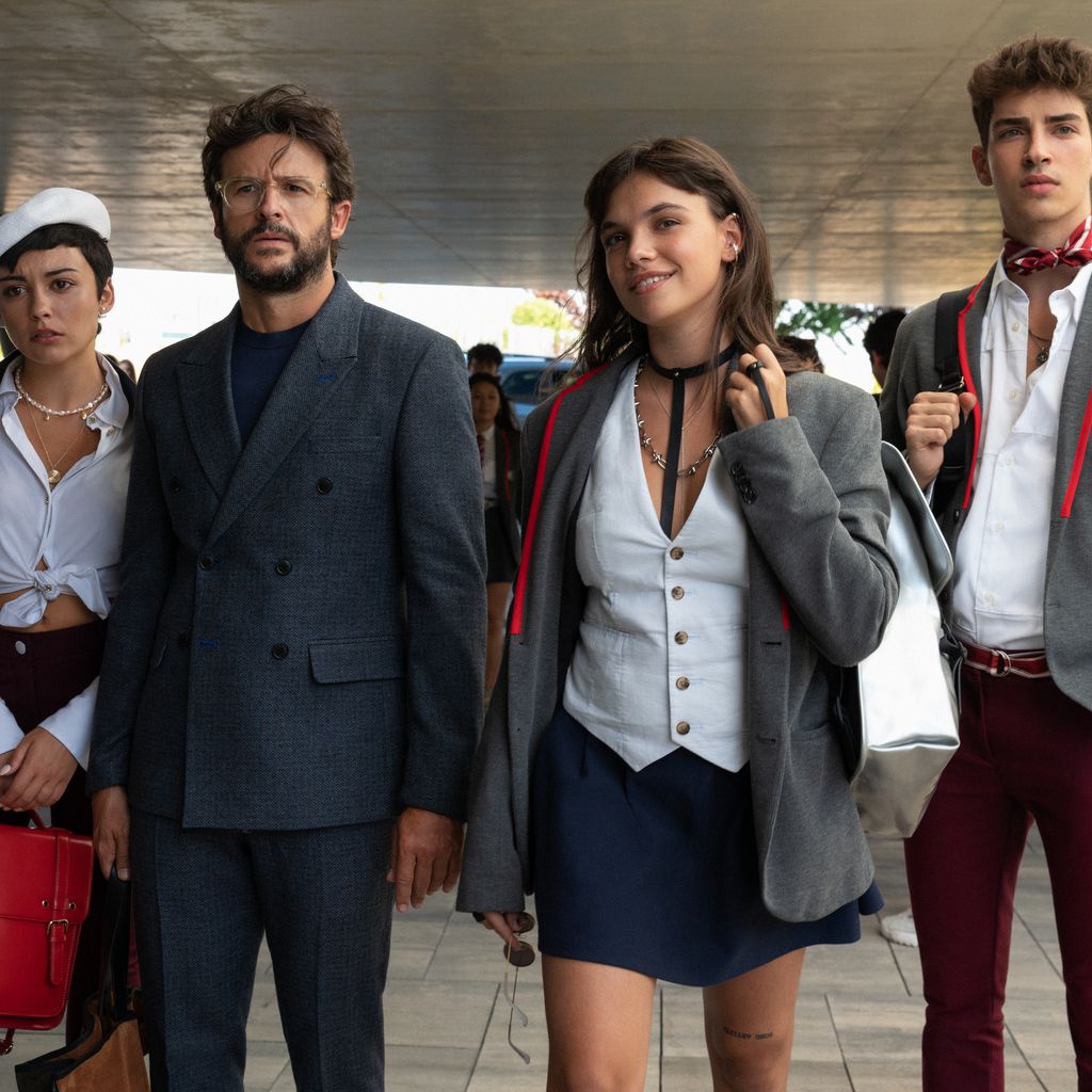 Carla Díaz, Diego Martin, Martina Cariddi und Manu Ríos in "Élite"