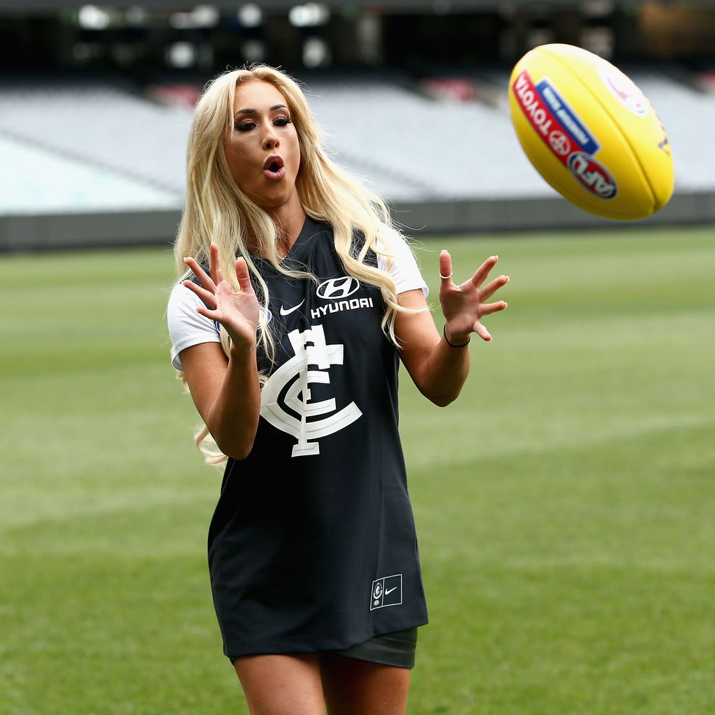 Carmella bei einem WWE-Event in Australien im Juni 2018